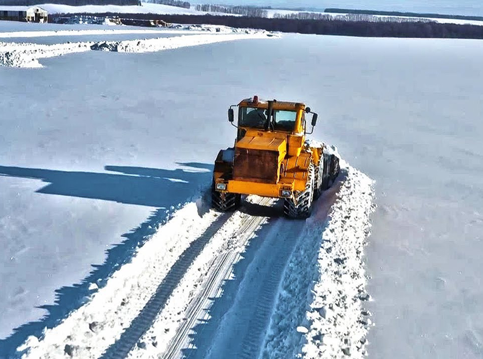 Промышленные тракторы