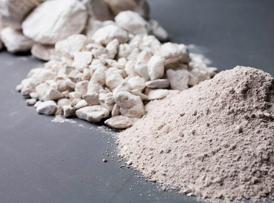 Способы раскислить почву на огороде