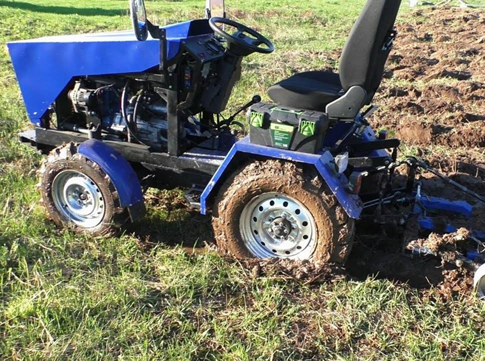 Как сделать мини-трактор из &laquo;Оки&raquo; своими руками