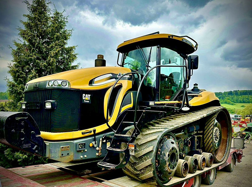 Бесступенчатые механизмы поворота гусеничной машины