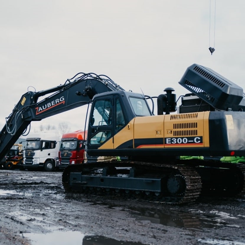 общие сведения об органах управления экскаватором