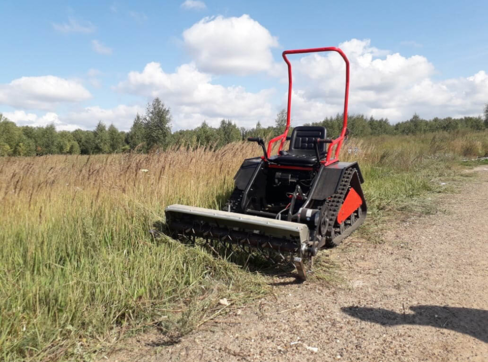 Трактор и райдер для покоса травы