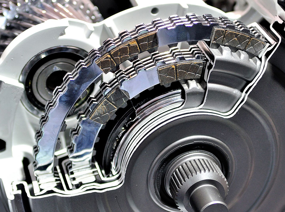 Особенности коробки передач трактора